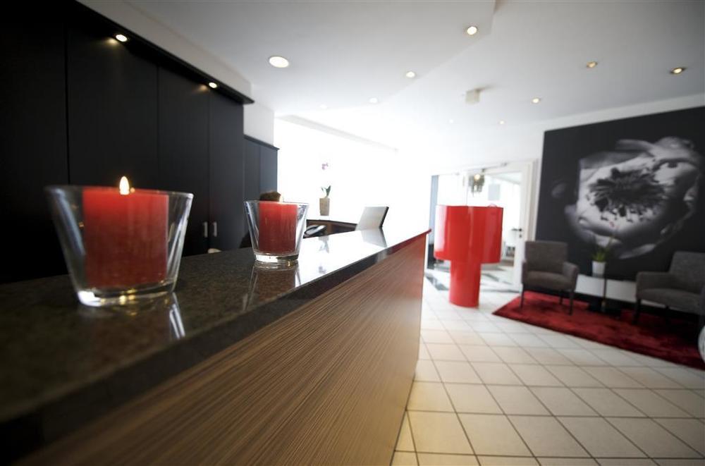 Max Brown Hotel Midtown, Part Of Sircle Collection Дюссельдорф Ресторан фото
