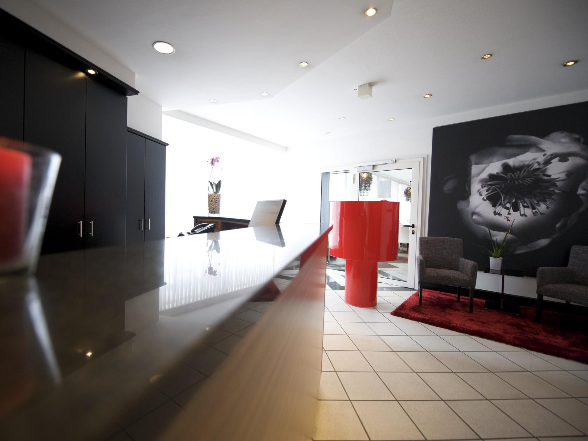 Max Brown Hotel Midtown, Part Of Sircle Collection Дюссельдорф Екстер'єр фото